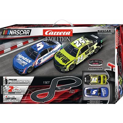 Carrera EVOLUTION - NASCAR Darlington Showdown 25248