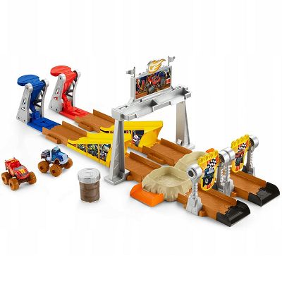 Fisher Price Blaze zestaw Wyścig w błocie GVG53