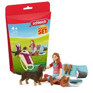 Schleich Horse Club Nocowanie w stajni z Hannah 42748