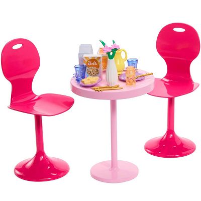 Barbie Mebelki i dekoracje Stylowy stolik z krzesłami HPT53