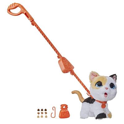 Hasbro FurReal Friends - Duże zwierzaki na smyczy Peealots Kotek E8946